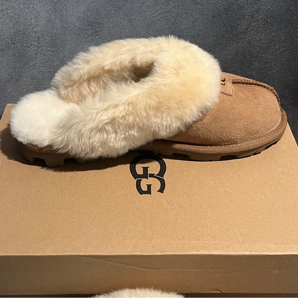 UGG Women’s Slippers Coquette Chestnut Size 8 US - Picture 4 of 10